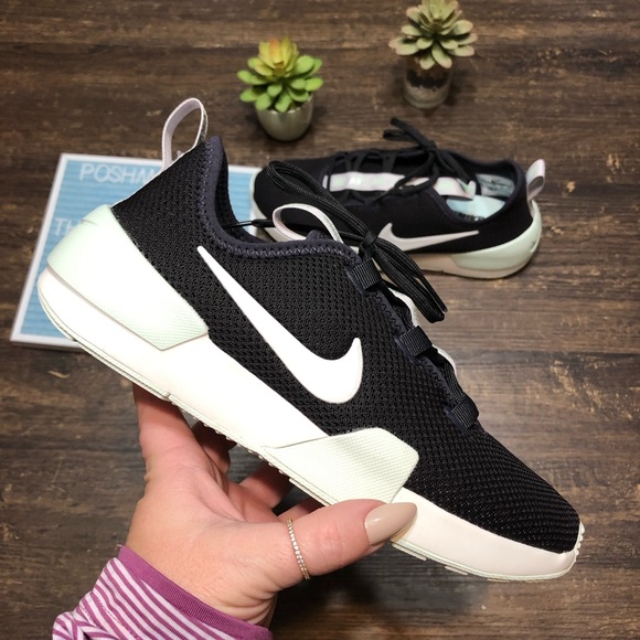 nike ashin modern on feet